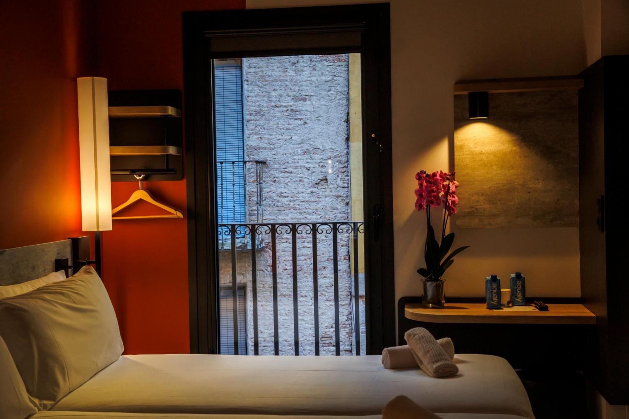 Ibis Budget Logrono Centro Esterno foto