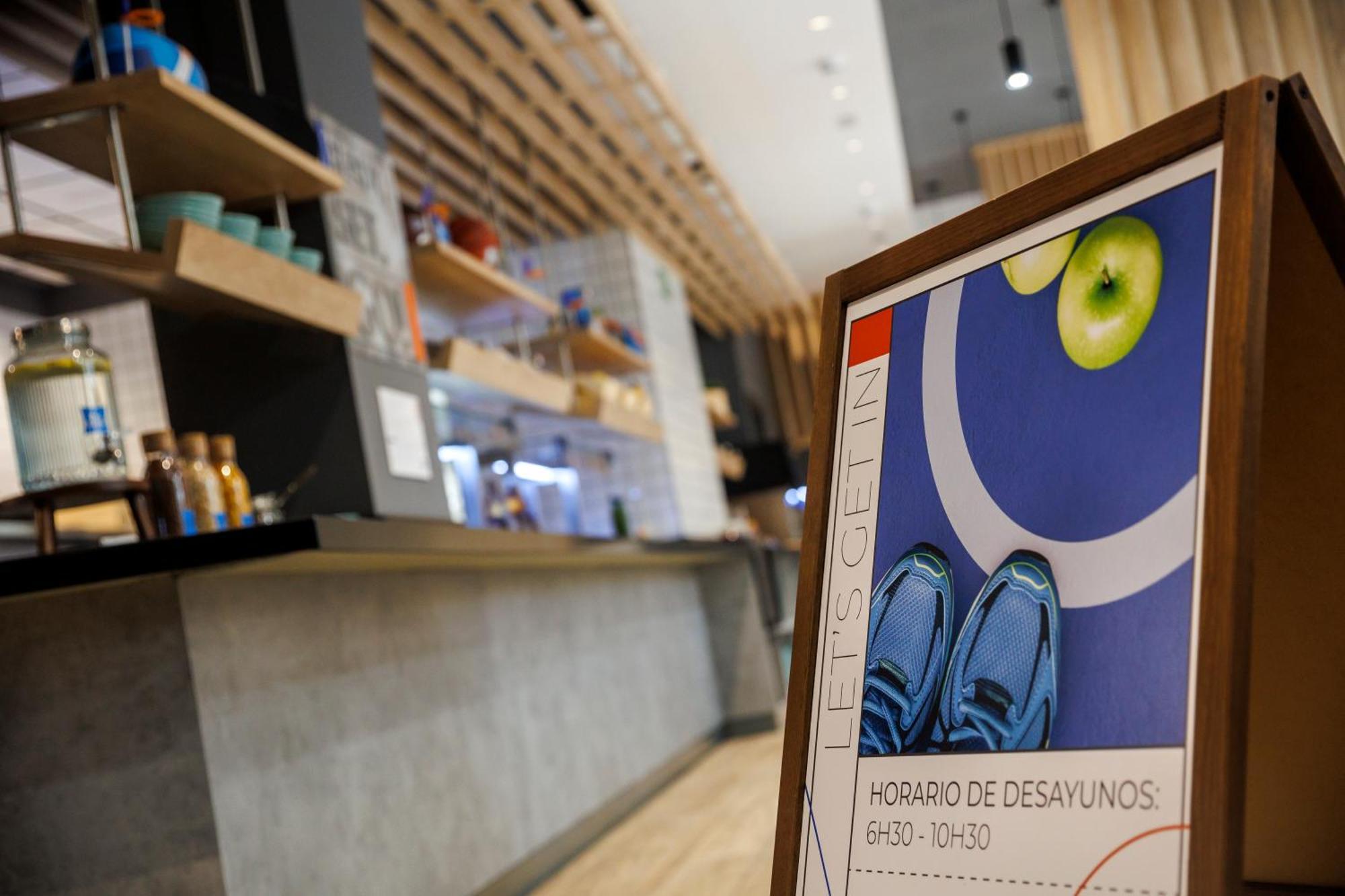 Ibis Budget Logrono Centro Esterno foto